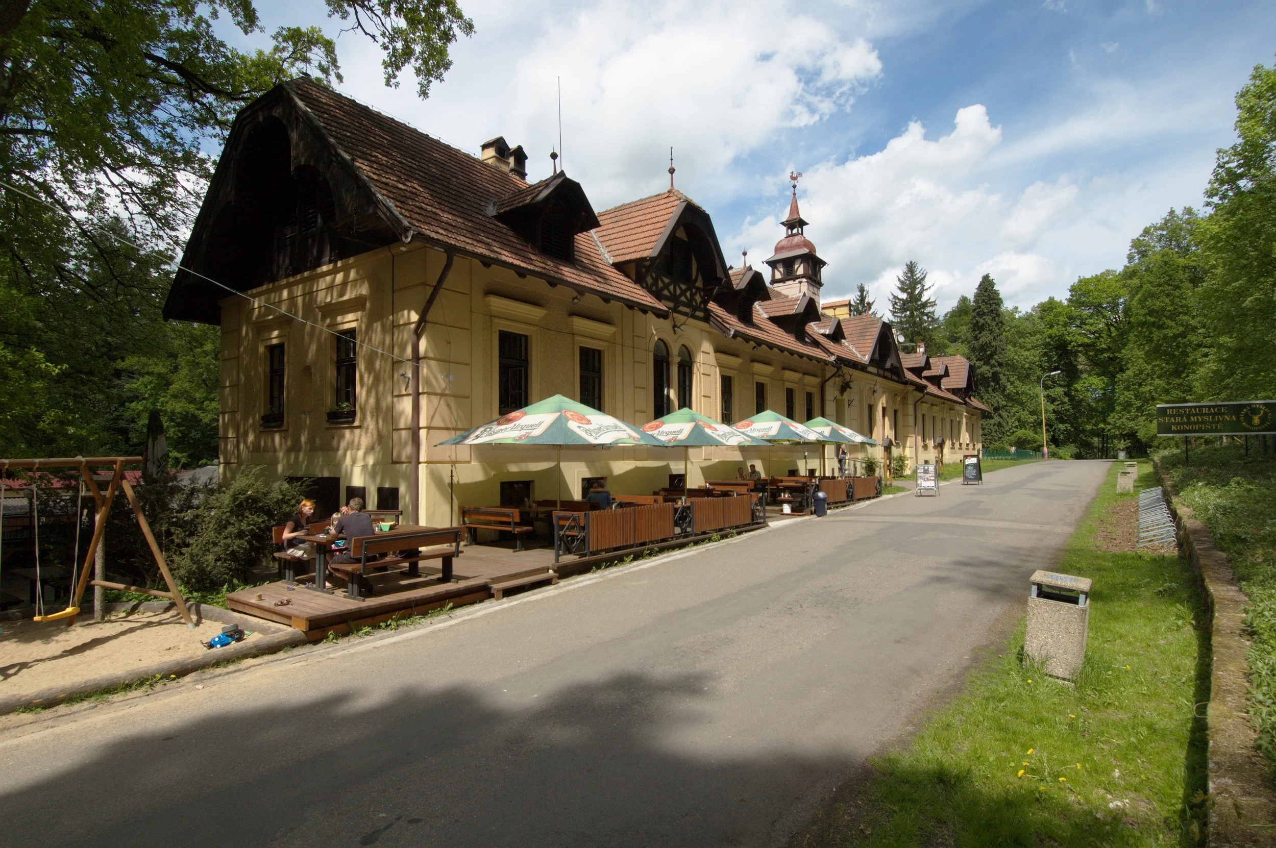 Exteriér 02